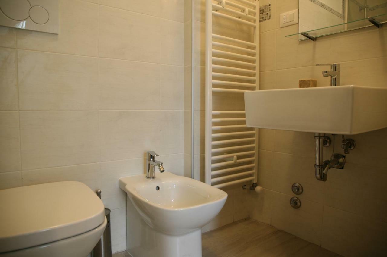 Route 114 Appartement Acireale Buitenkant foto